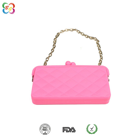 东莞博高五金包胶硅胶手提包 东莞博高五金包胶硅胶手提包