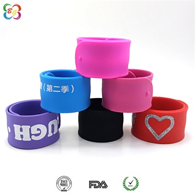 硅胶拍拍手环 硅胶拍拍手环